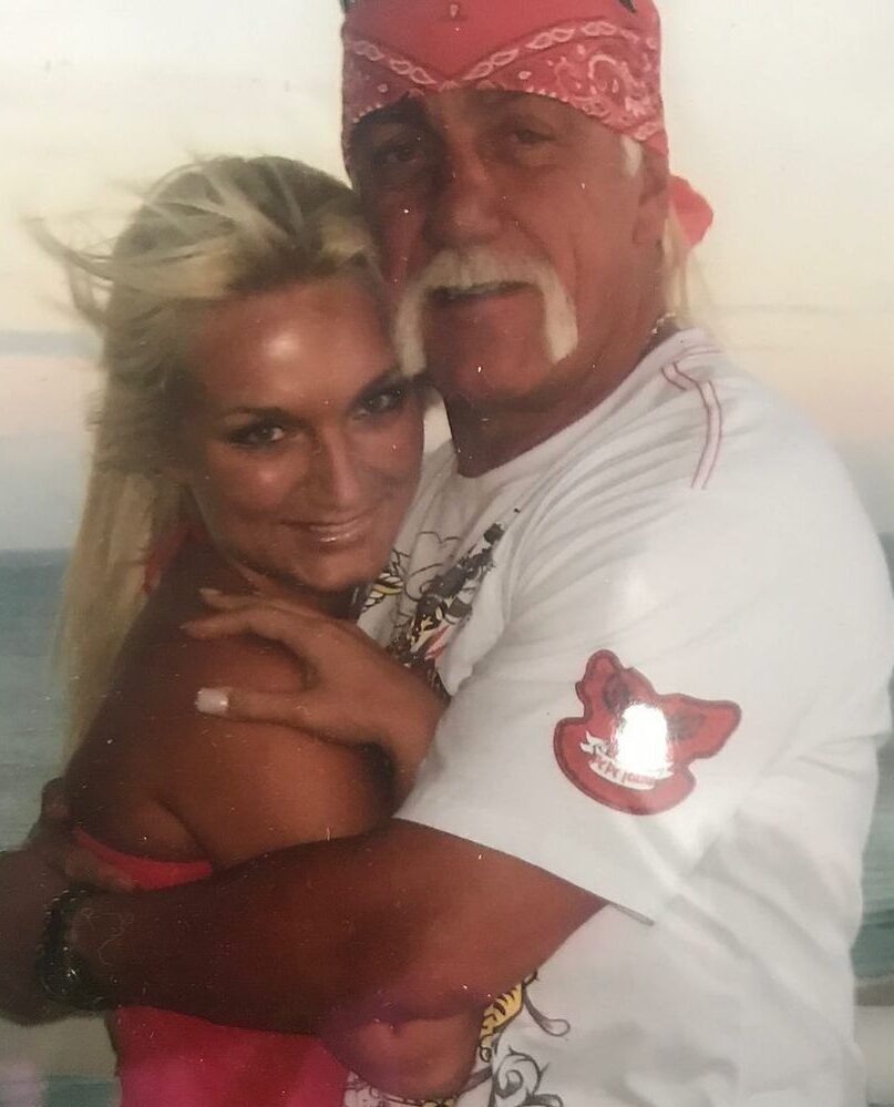 Hulk Hogan's daughter and Hogan holding each other tight