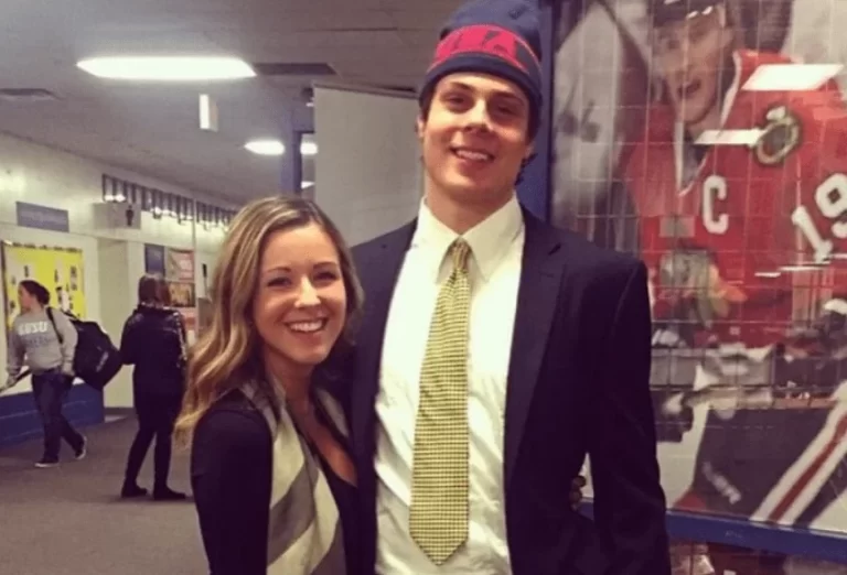 Auston Matthews along with his beautiful girlfriend Emily Ruttledge (Source playerwives)