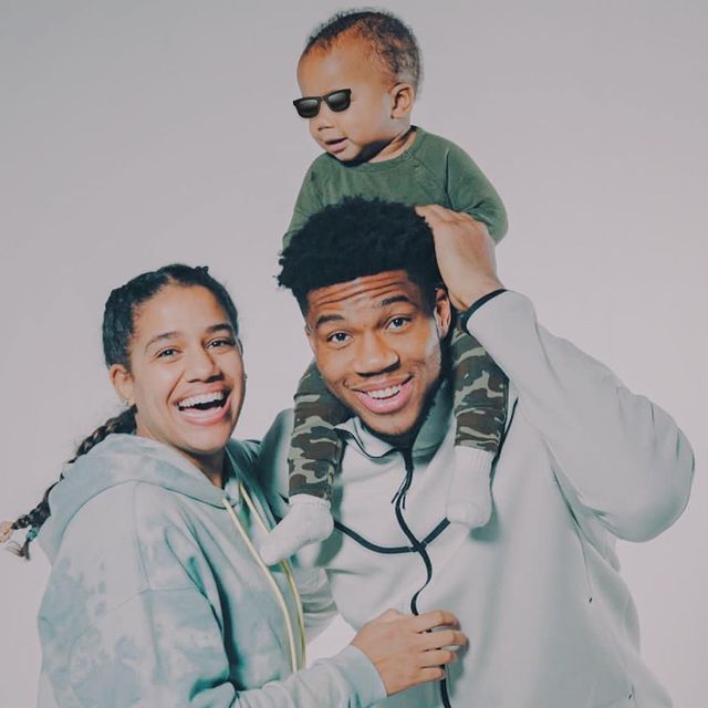 Giannis-Antetntokounmpo-with-his-son-and-girlfriend