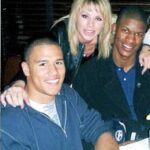 Jimmy-Butler-with-his-Mom-and-brother-Jordan-Leslie