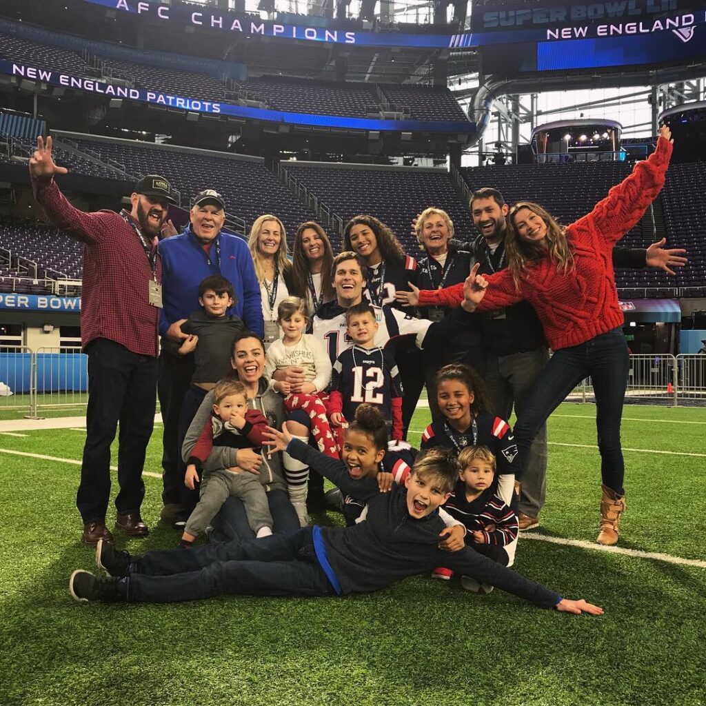 Tom -Brady-family 