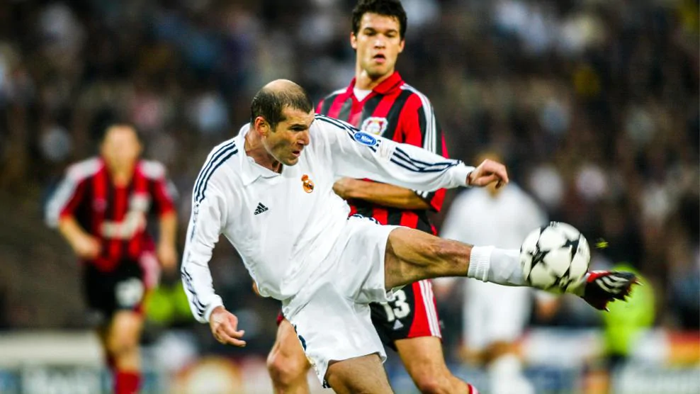 Zinedine Zidane volley goal against Bayer Leverkusen