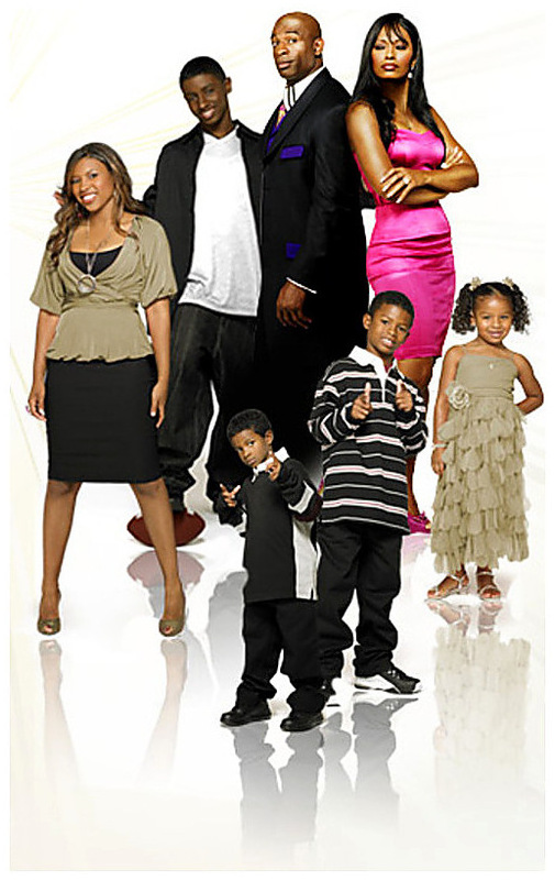 Deion Sanders and his five children along with his ex-wife Pilar Sanders (Source: Black Celebrity Kids)