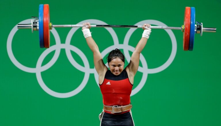 Hidilyn Diaz Bio: Philippines’s First Olympic Gold Medalist