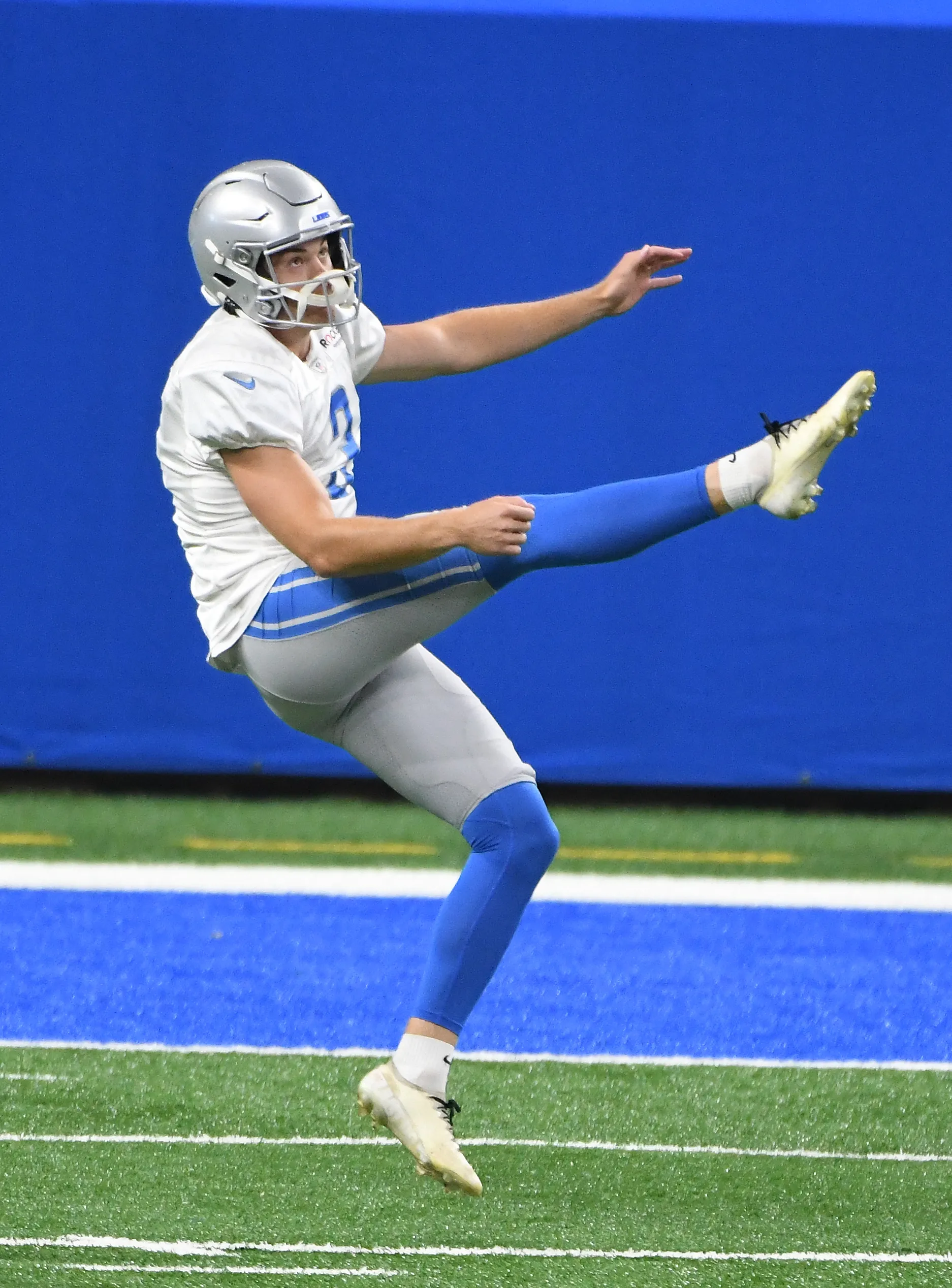 Jack Fox Punting For The Detroit Lions