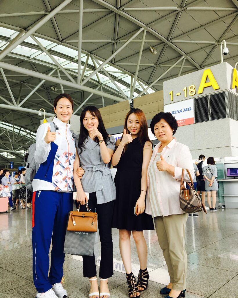 Oh Hye Ri and her family