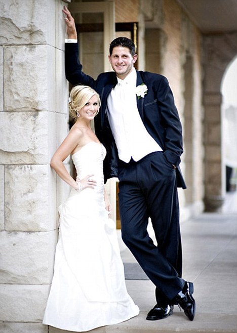 Dan Orlovksy along with his wife Tiffany during the wedding (Source: Daily Mail)