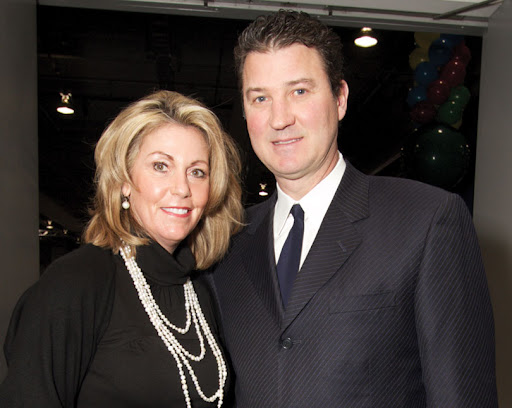 Mario Lemieux along with his wife (Source: Whirl Magazine)