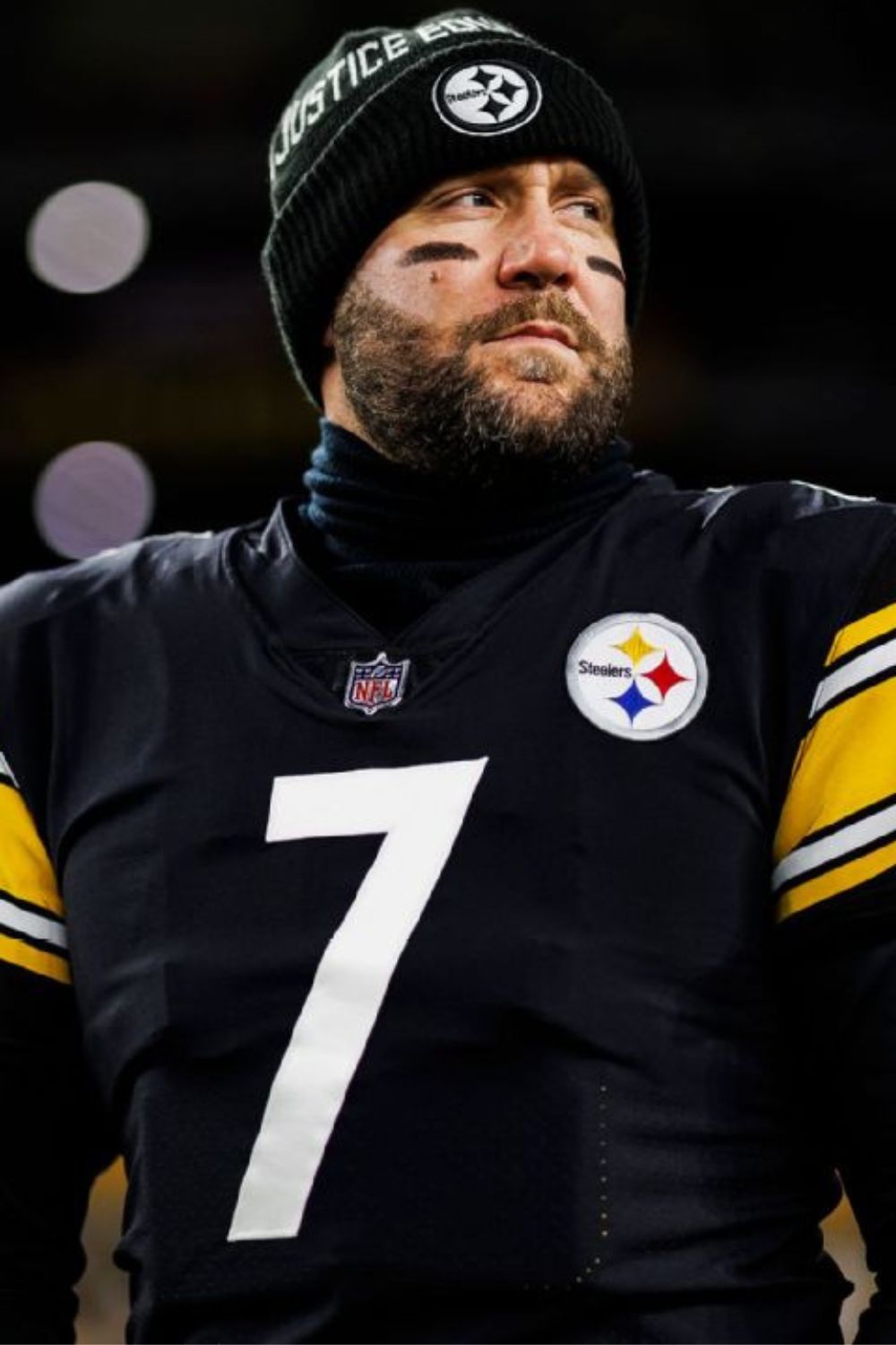 Ben Roethlisberger On The Field (Source The Athletic)