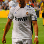Cristiano_Ronaldo_in_Real_Madrid_2