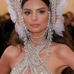 Emily Ratajkowski