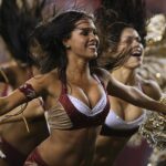 Washington_Redskins_cheerleader