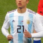 399px-2017_FRIENDLY_MATCH_RUSSIA_v_ARGENTINA_-_Paulo_Dybala_01_(cropped)