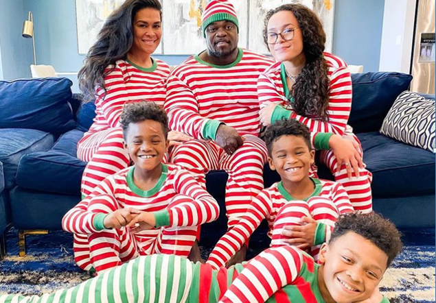 Brandon Curry with his family