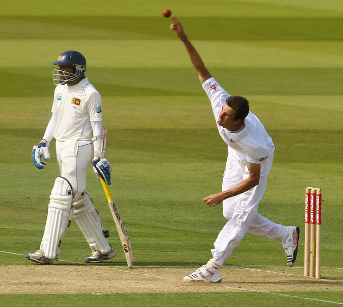 Finn_bowling_against_Sri_Lanka_at_Lord's,_2011