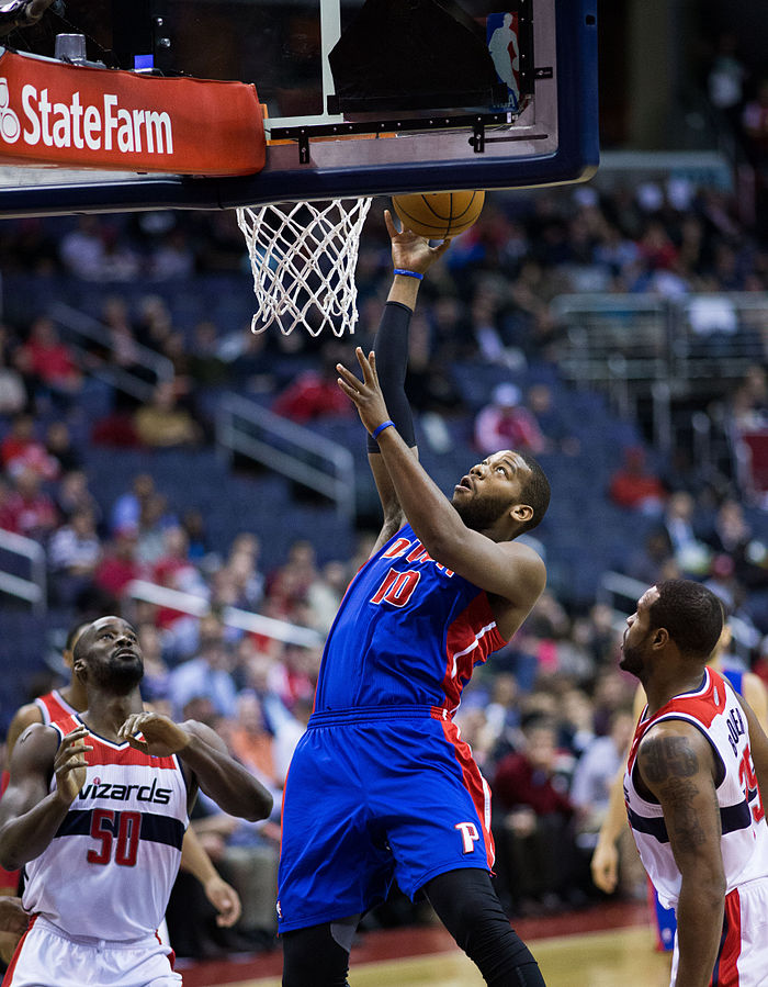Greg Monroe against the Wizards in 2013