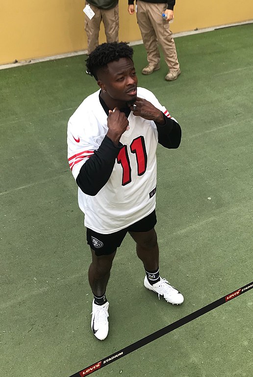 Marquise_Goodwin_with_the_49ers_in_2018