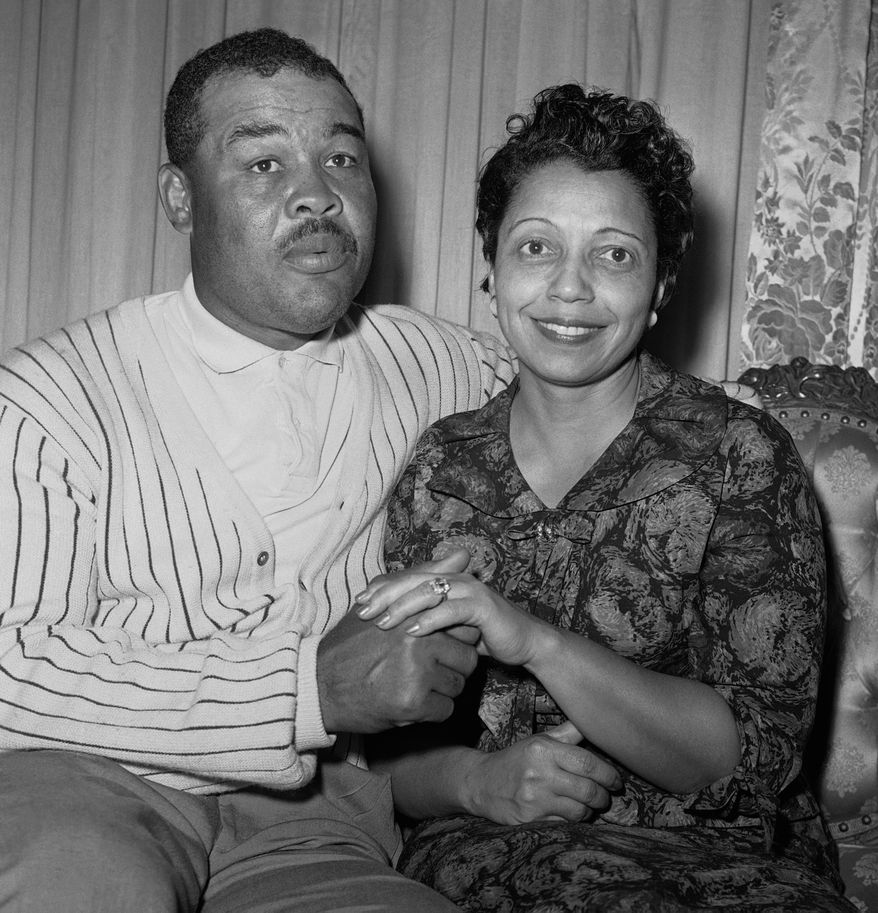 Joe Louis with his wife, Martha Jefferson