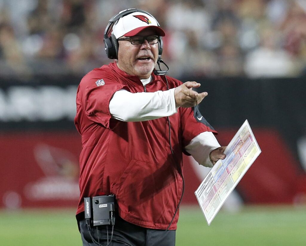 Bruce Arians taking charge on the field