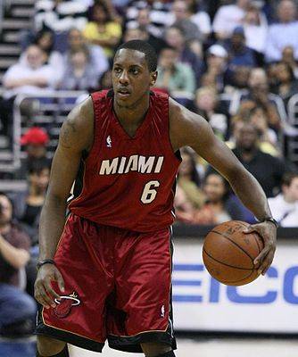 Chalmers donning the number 6 jersey at the Miami Heat