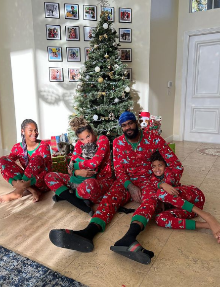 Clark celebrating christmas with his family