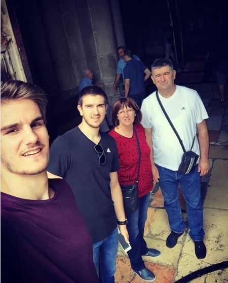 Dragan Bender with his family.