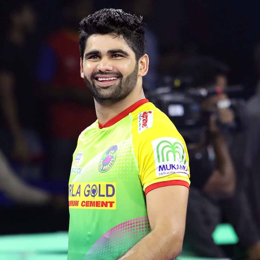 Pardeep Narwaal in Patna Pirates's Jersey