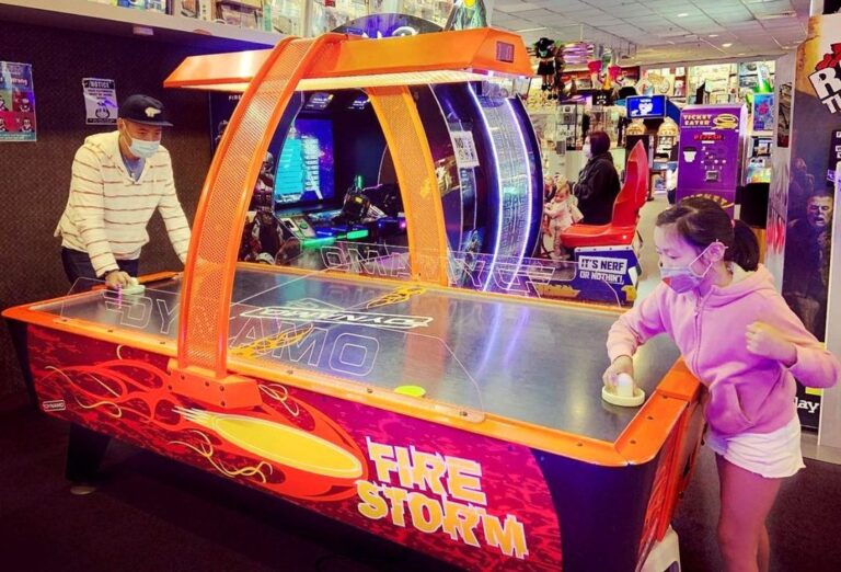 playing_air_hockey