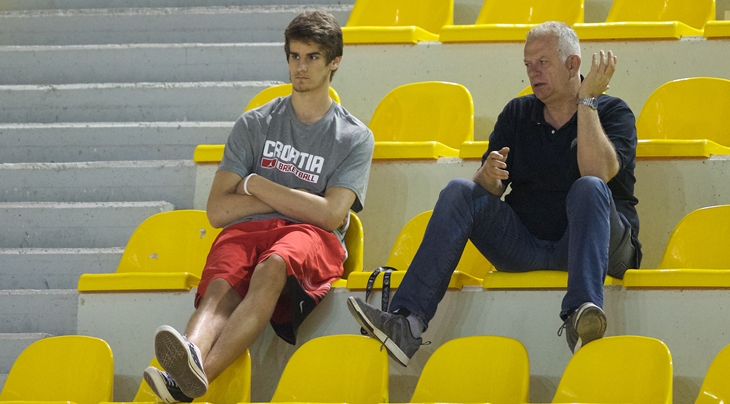 DDragan Bender with coach.