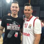 Daniel Theis with his brother, Frank