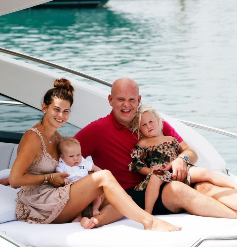 MVG's family