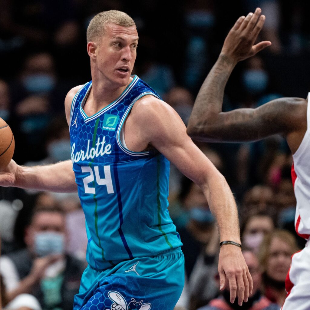 Mason Plumlee for his current team (Source: atthehive.com)