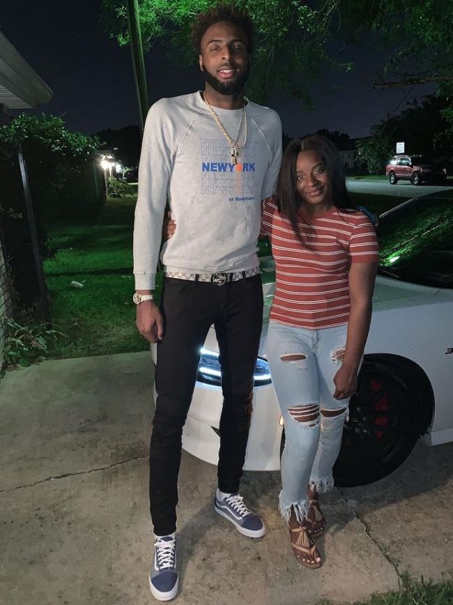 Mitchell Robinson with his sister