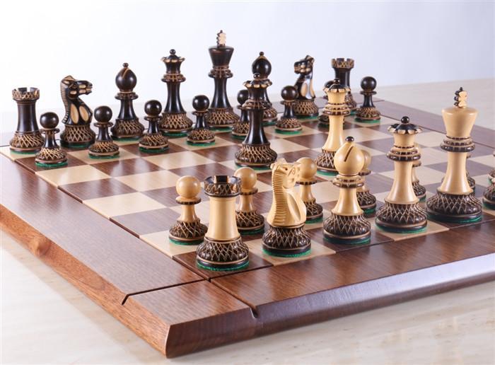 Heirloom Burnt Finish Grandmaster Chess Set (ChessHouse)