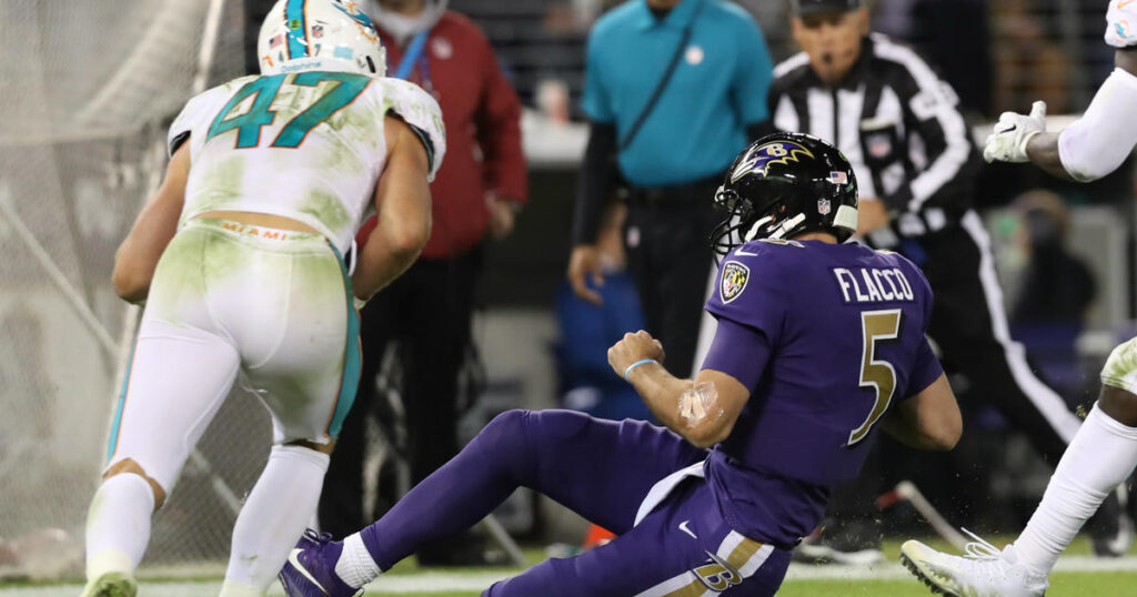 Kiko Alanso And Joe Flacco Controversial Hit 