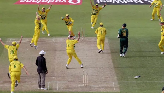 Australia celebrating after the win