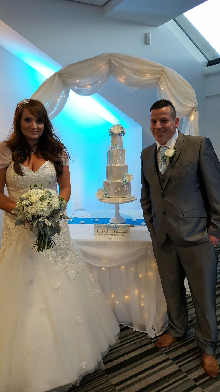 Dave Chisnall with his beautiful wife