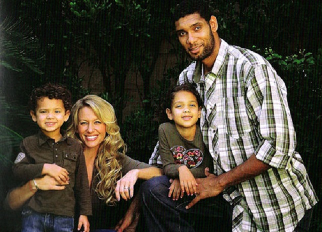 Tim and his wife Amy with their kids (Source: Media Refree)