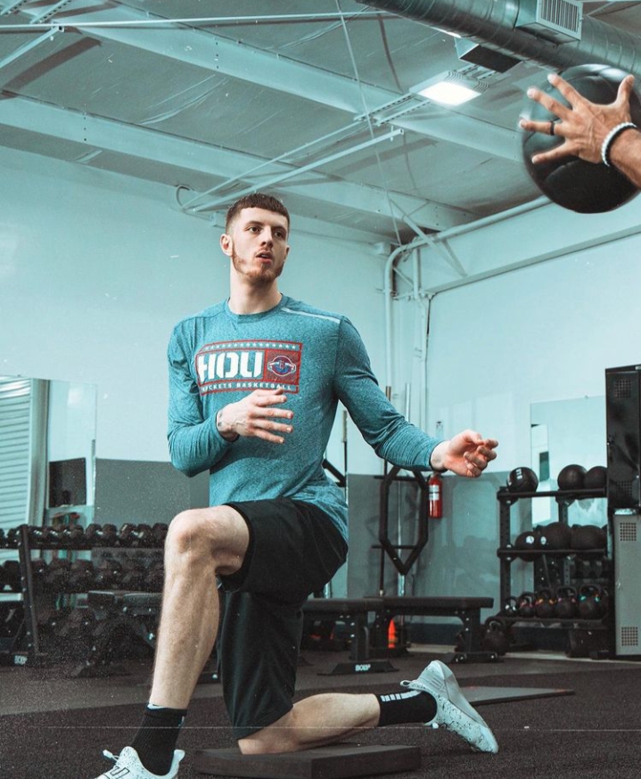 Isaiah Training At The Gym