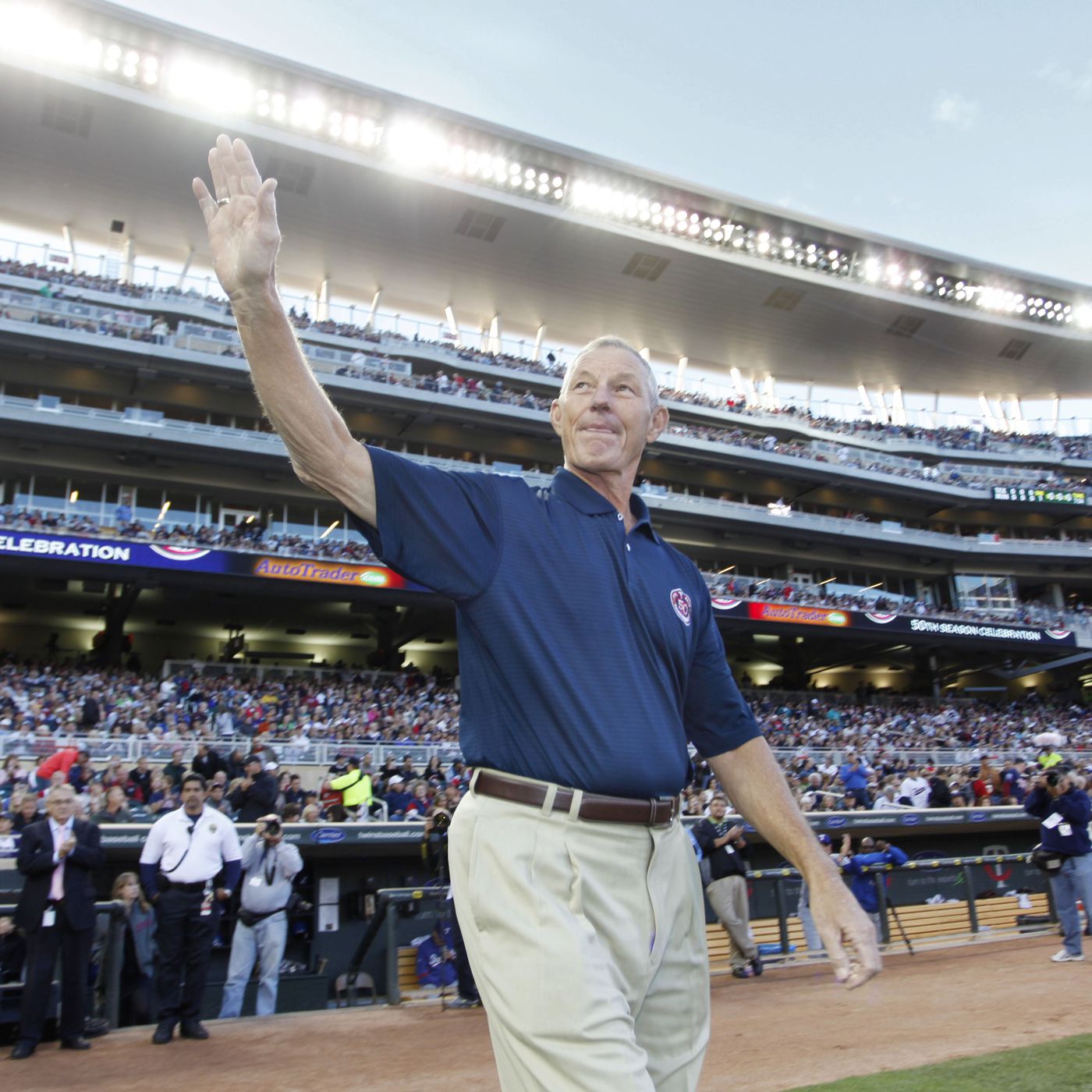 Jim Kaat Waiving At His Fans 