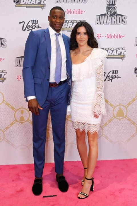 Wayne Simmonds With His Wife