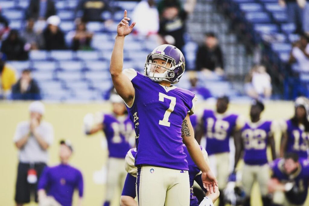 12 Best Kicker In The NFL Right Now [ 2024 Update] Players Bio