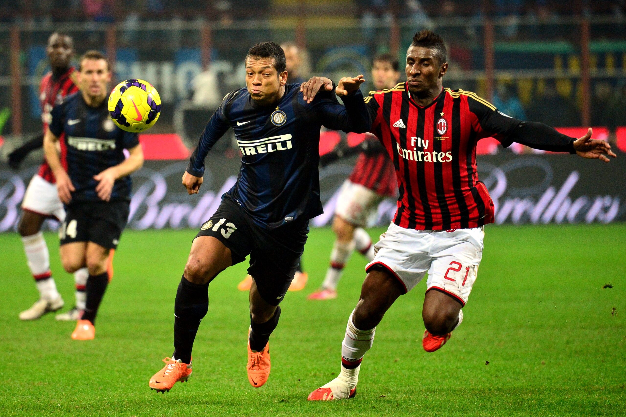 fredy-in-action-against-ac-milan