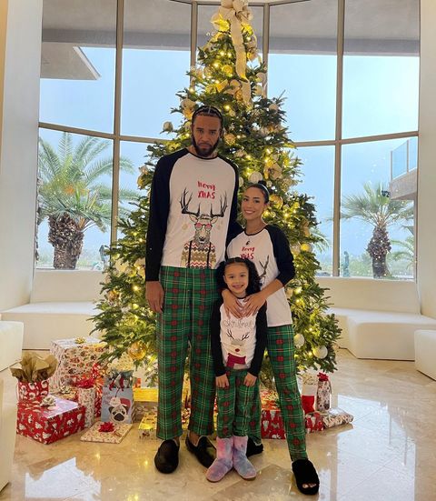 JaVale with his girlfriend and daughter 