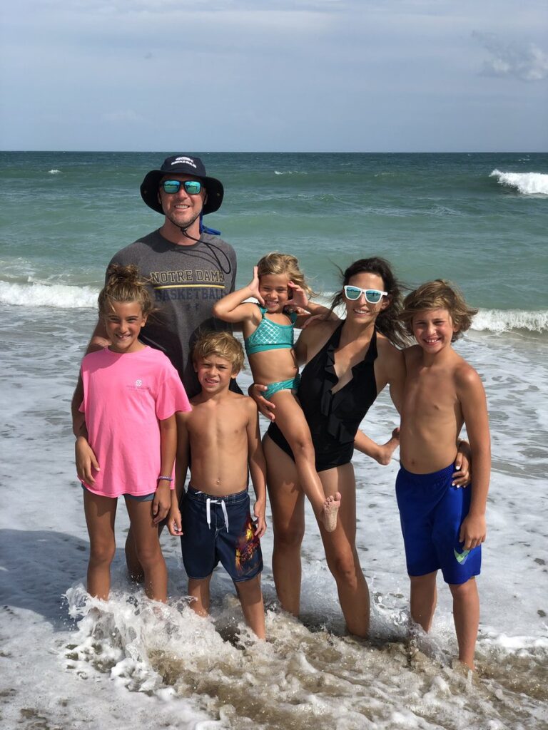 Matt Carroll With His Children And Wife