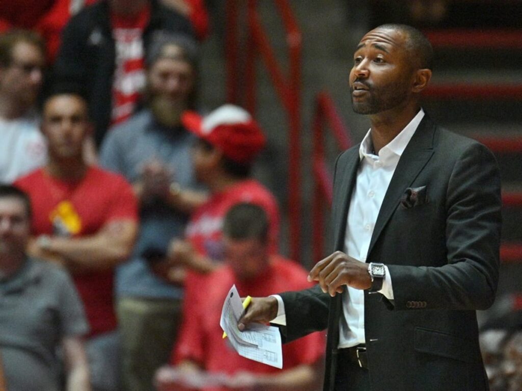 Jackson State Coach Mo Williams (Source: Sports Illustrated)
