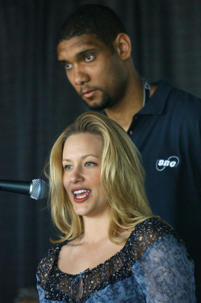 Tim Duncan and his ex wife (Source: MySA)