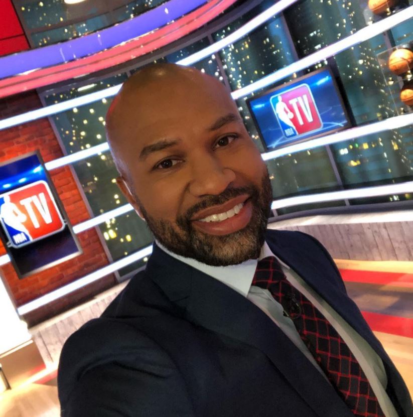 Derek Fisher smiling