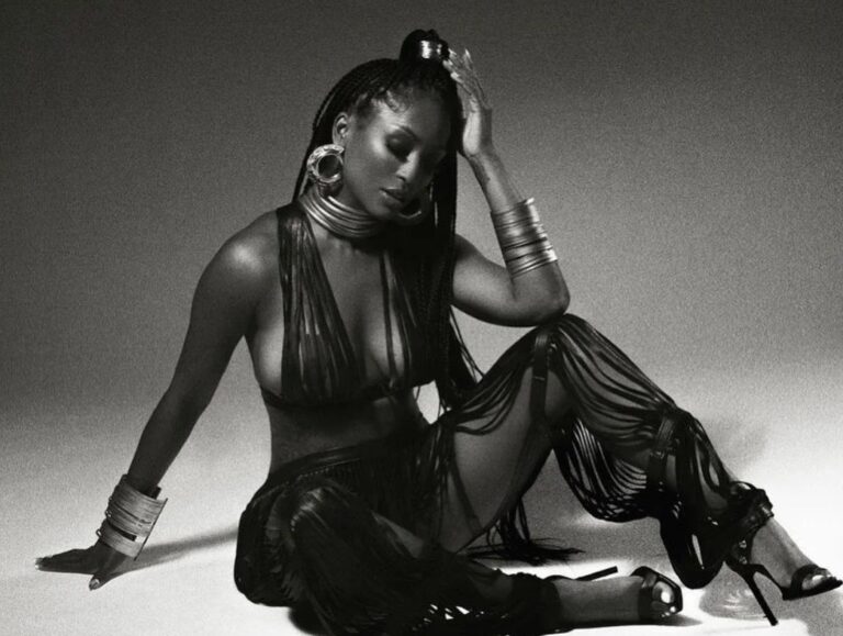 Fitzgerald during her photoshoot