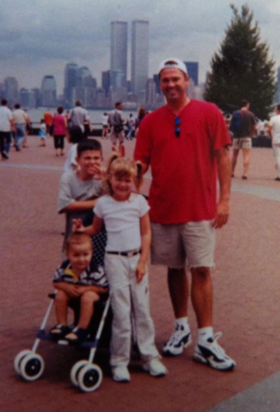 Kendra Shaw with her father and brother